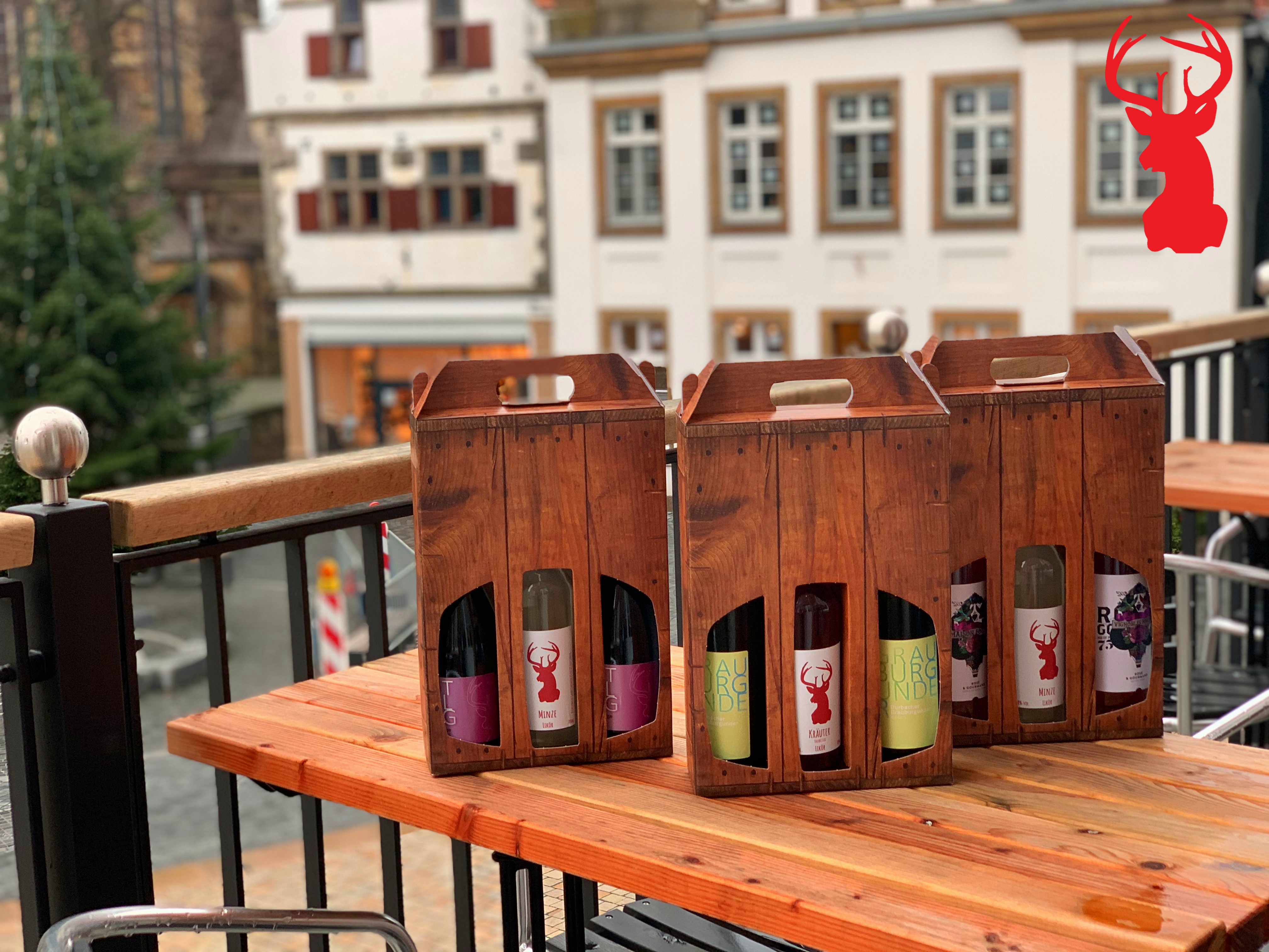 Geschenkbox Likör nach Wahl + 2 Flaschen Weißwein/Rotwein/Rosé
